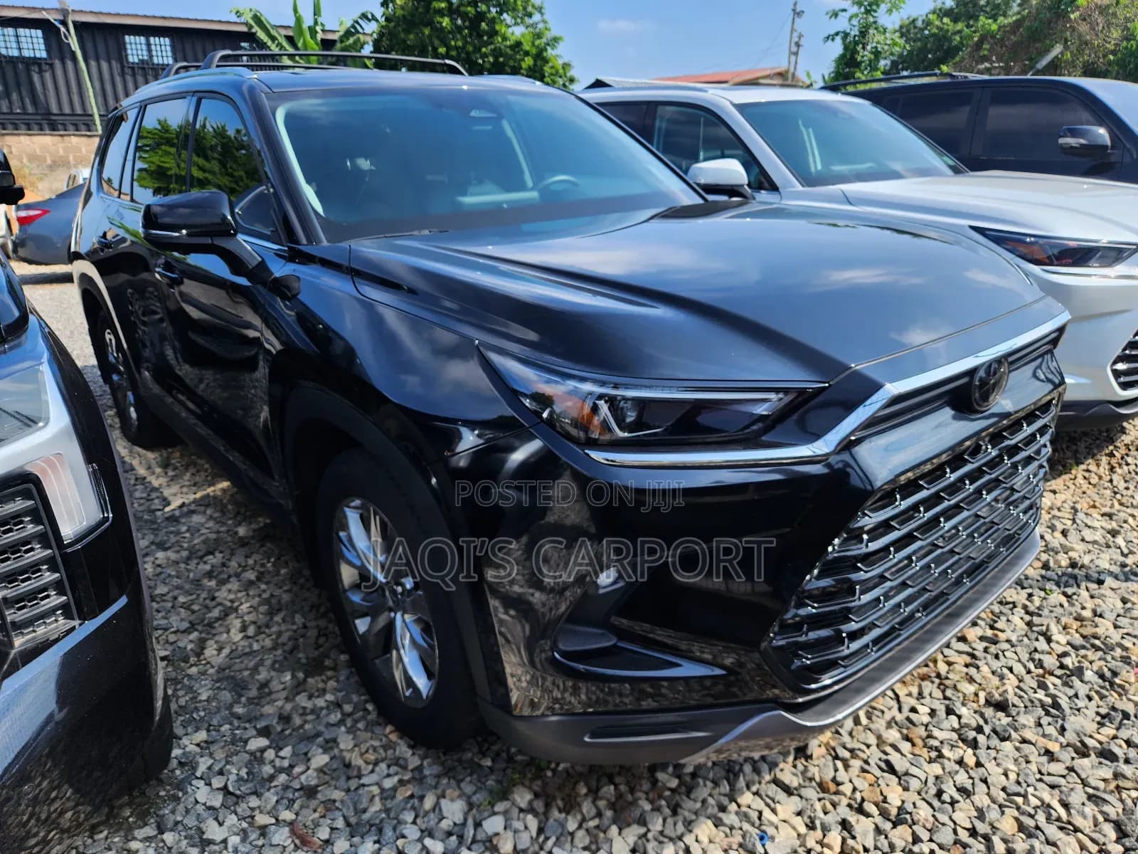 Toyota Highlander Limited AWD Black-first-image