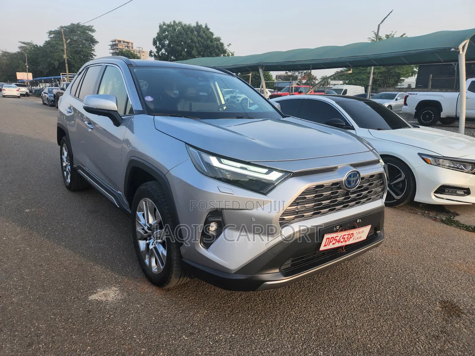 Toyota RAV4 Limited AWD Gray-first-image